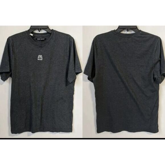 Waraire x McDonalds Welcome Uniform T-Shirt Black Short Sleeve Crew Female Small - Picture 1 of 2